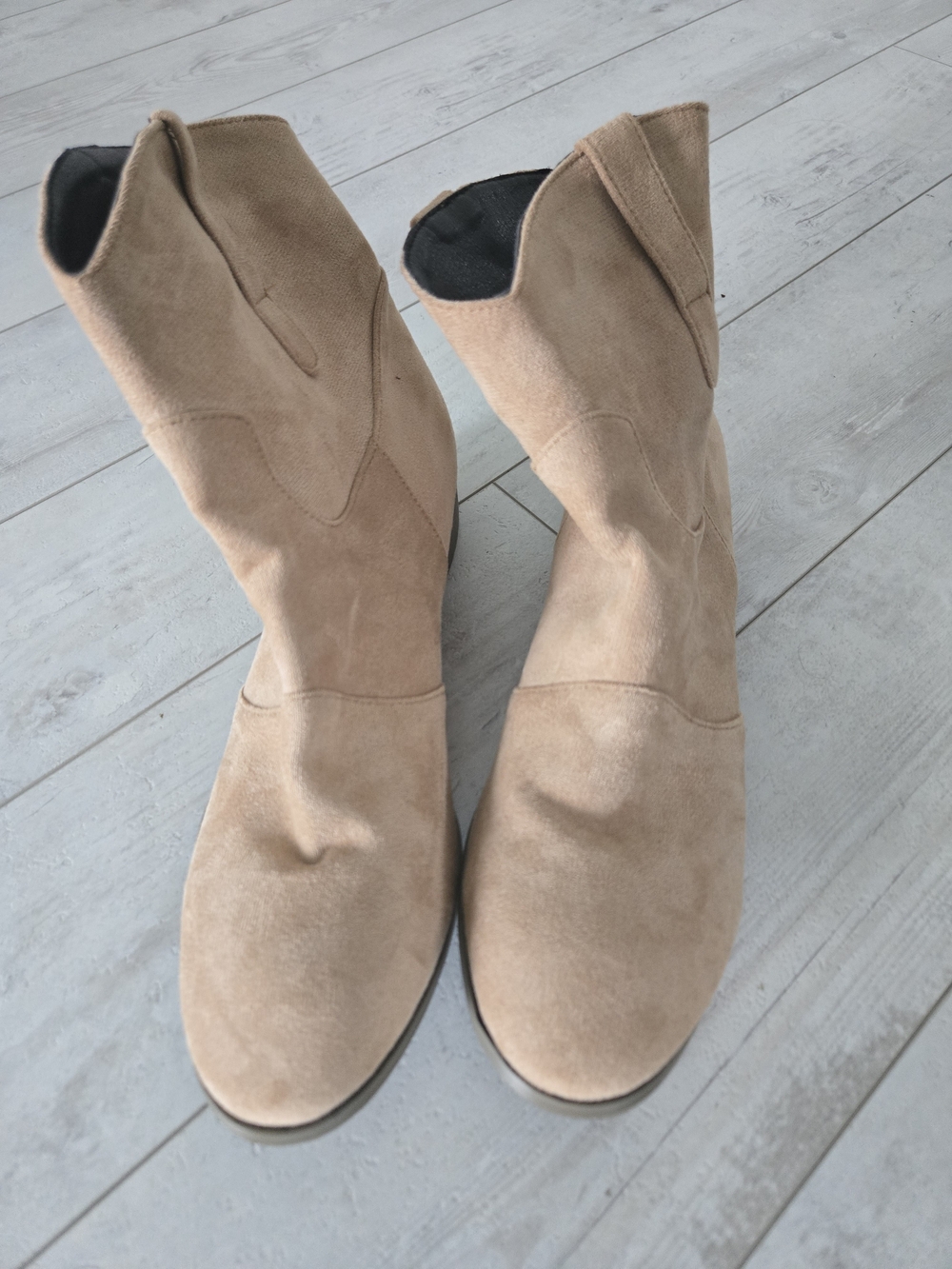 Women's Tan Suede Ankle Boots